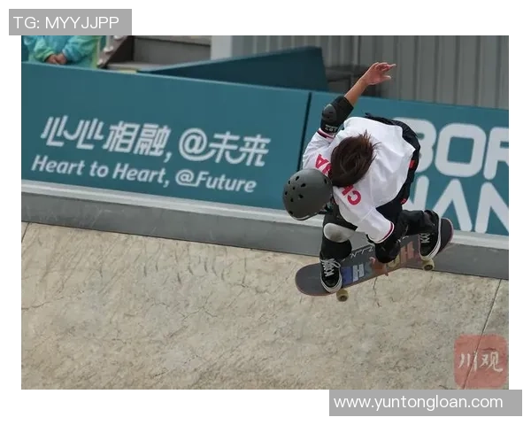 杭州滑板队配合引发热议队员间默契与争议并存的背后故事 杭州滑板队配合引发热议队员间默契与争议并存的背后故事